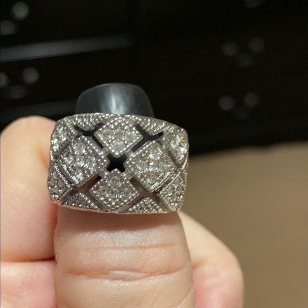 Size 8 ring .985 Sterling silver